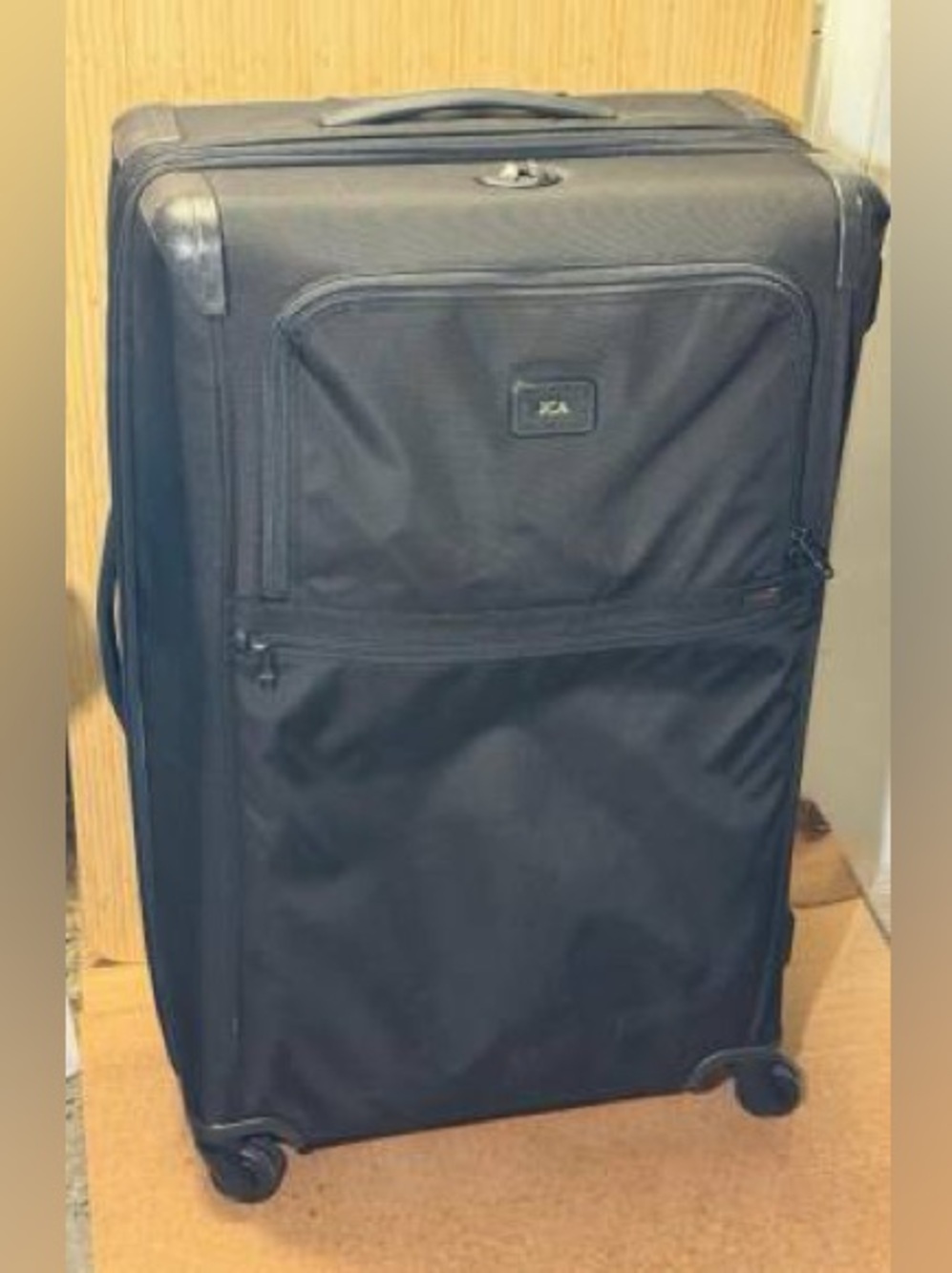 Tumi Alpha XL Trip Spinner Expandable Suitcase ($1,100 retail!)